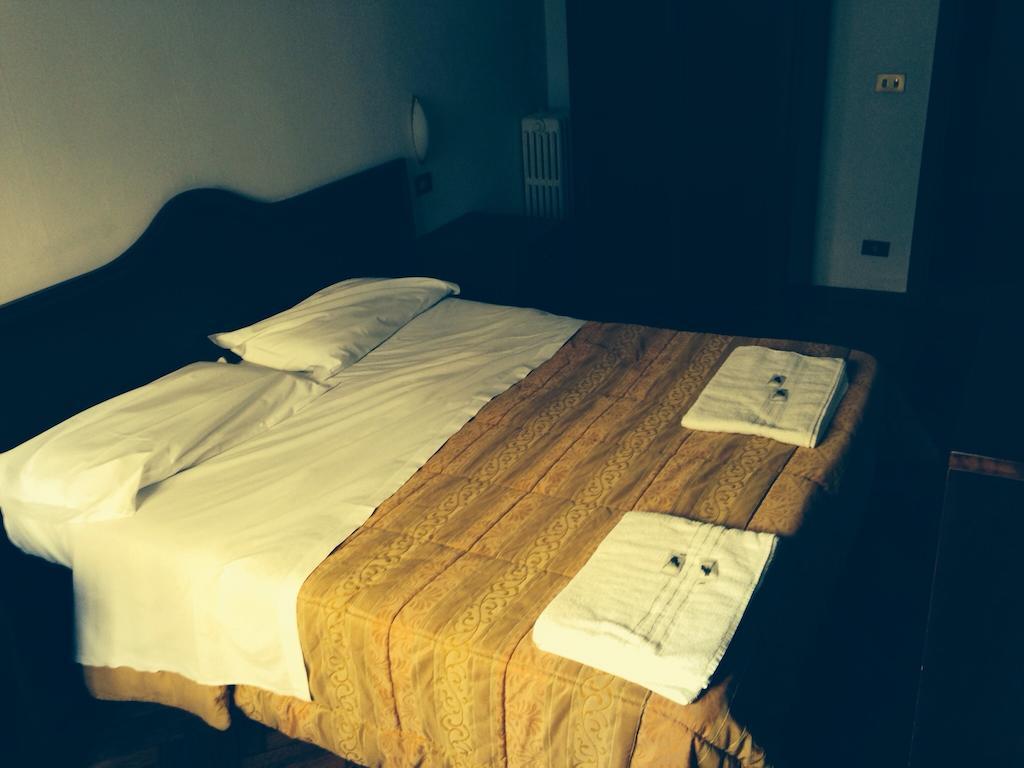 Hotel Medea - Milan — Fotos 2